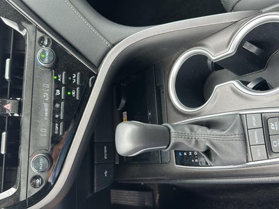 2023 Toyota Camry Hybrid XLE