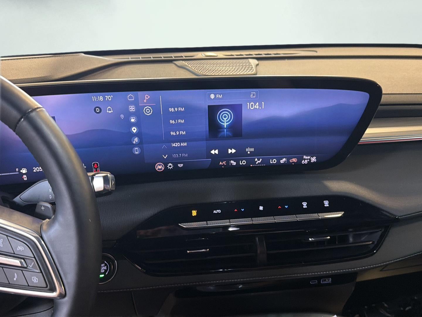 2025 Buick Enclave Preferred 14