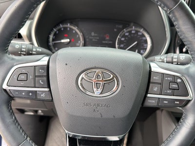 2020 Toyota Highlander Platinum