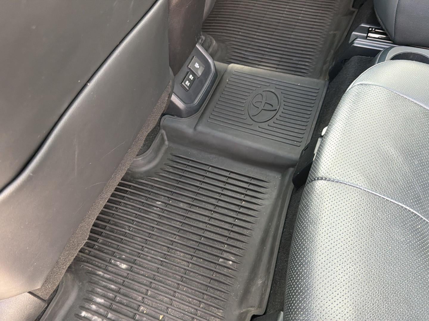 2020 Toyota Highlander Platinum