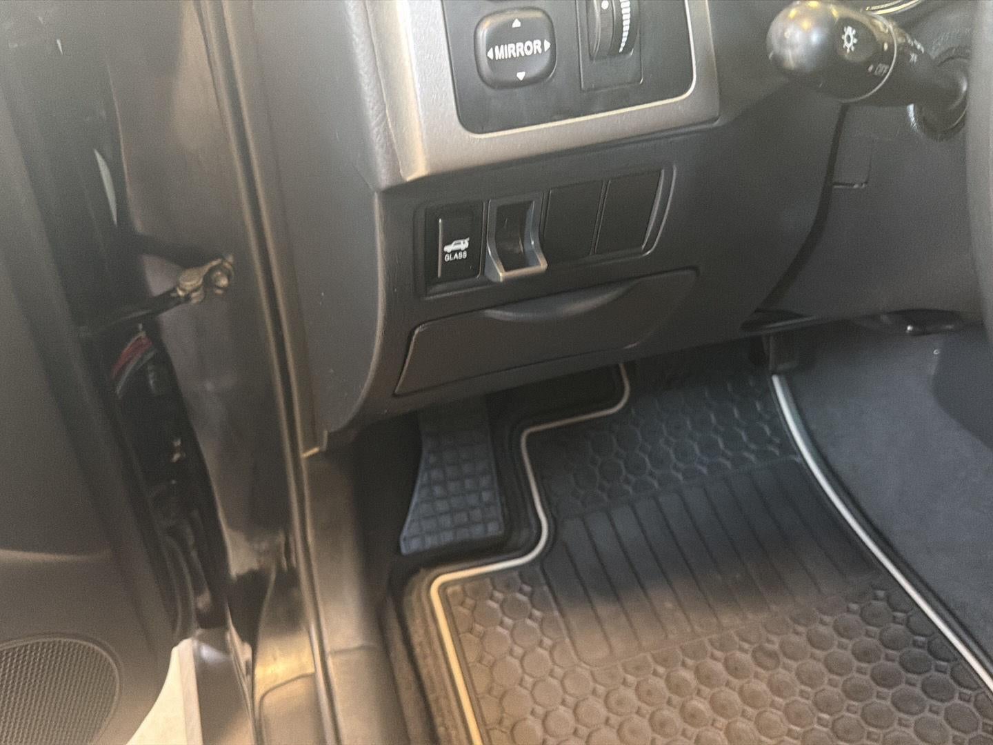 2007 Pontiac Vibe 11