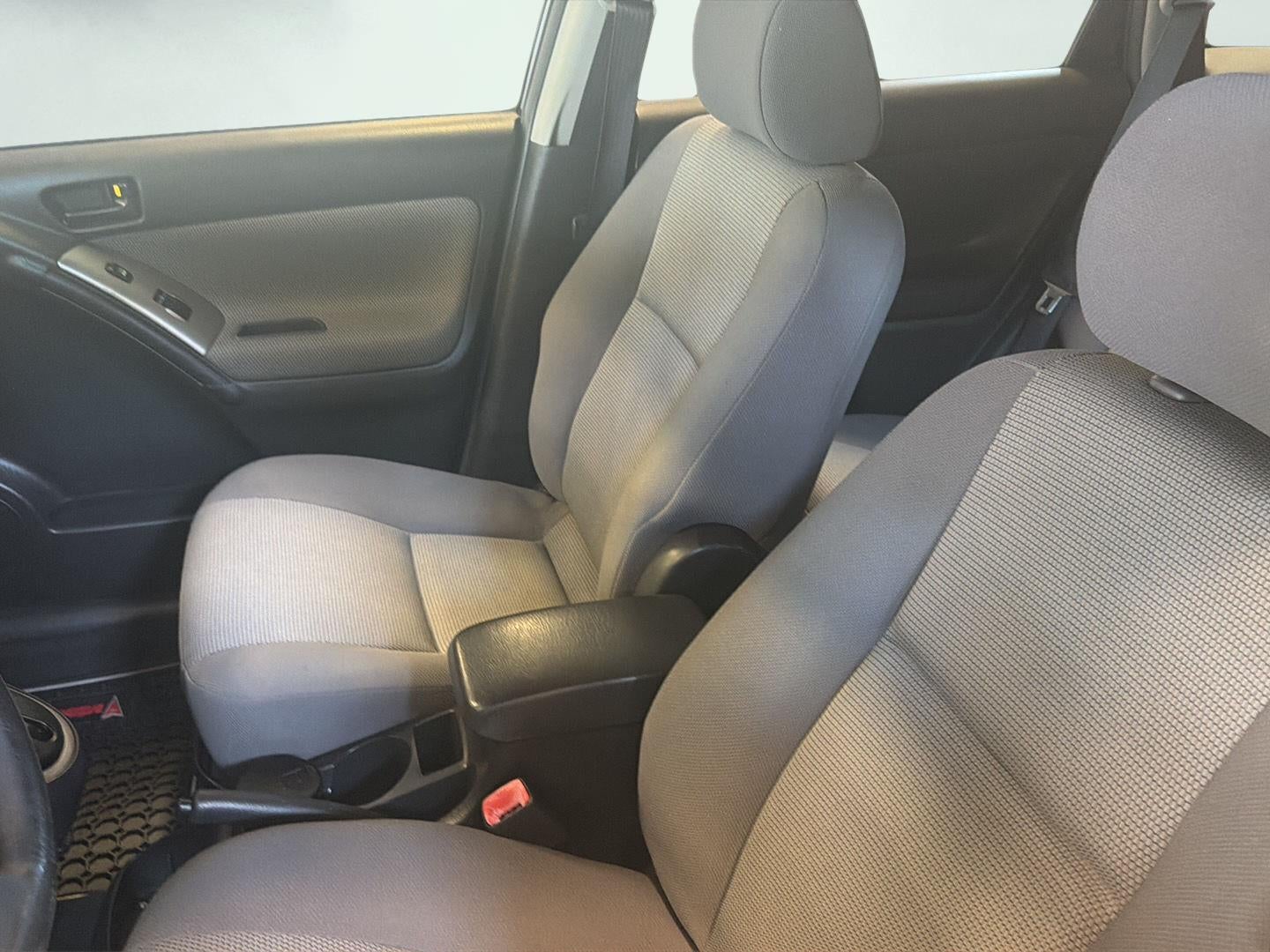 2007 Pontiac Vibe 22